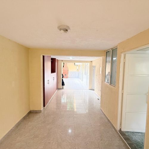Casa de 8 alcobas en venta en Urbanizacion Samanes V Etapa, Bucaramanga, 107 m² · foto 2 de 20