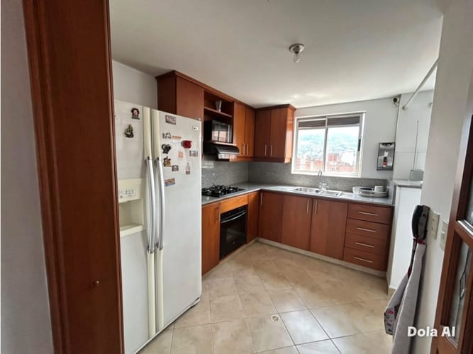 Apartamento de 3 alcobas en arriendo en Las Acacias, Medellín, 100 m² · foto 2 de 19