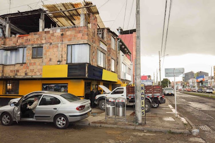 Casa de 4 alcobas en venta en Las Orquideas, Bogotá, 380 m² · foto 17 de 21