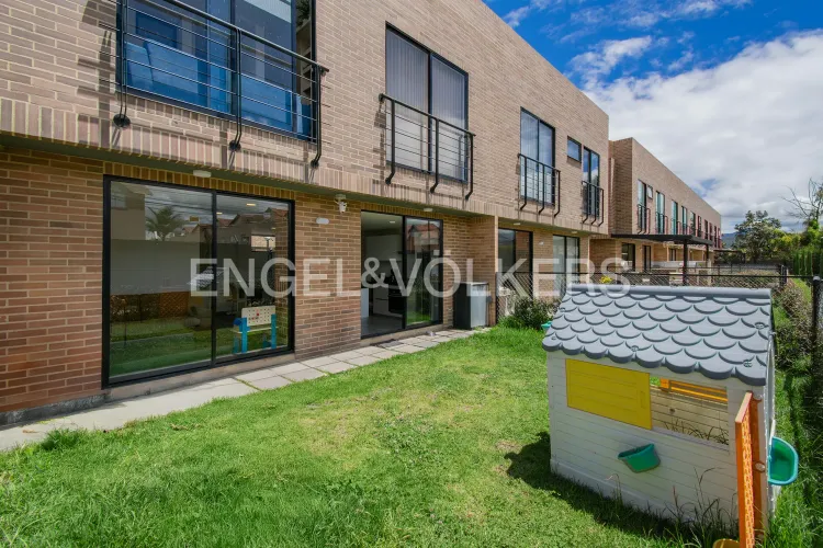 Casa de 2 alcobas en venta en La Estrella, Chía, 127 m² · foto 17 de 18