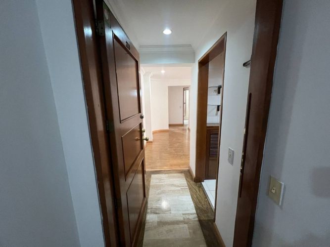 Apartamento de 2 alcobas en venta en Santa Barbara, Bogotá, 85 m² · foto 4 de 24