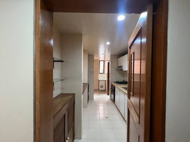 Apartamento de 2 alcobas en venta en Santa Barbara, Bogotá, 85 m² · foto 12 de 24