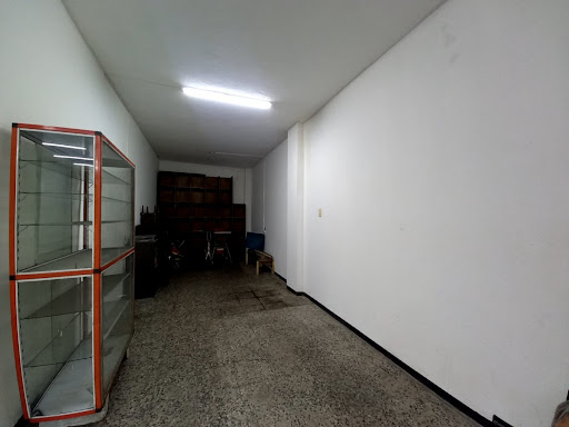 Casa en venta en Fontibon, Bogotá · foto 5 de 24