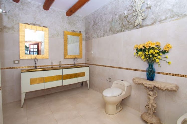 Casa de 4 alcobas en venta en Mesa De Los Santos, Piedecuesta, 280 m² · foto 17 de 24