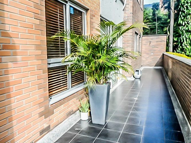 Apartamento de 4 alcobas en venta en El Poblado, Medellín, 199 m² · foto 17 de 17