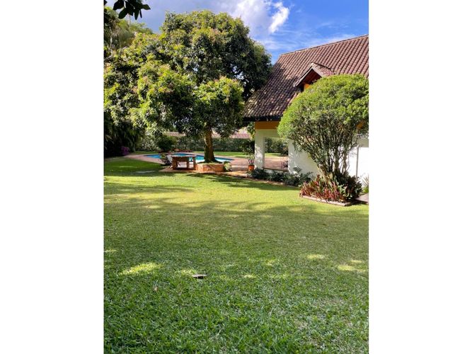 Casa de 4 alcobas en venta en Vegas De San Jose, Sabaneta, 275 m² · foto 6 de 24