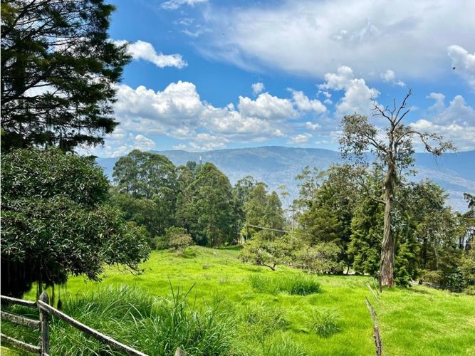 Finca en venta en El Picacho, Medellín, 462 m² · foto 7 de 24