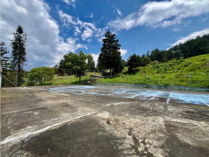 Finca en venta en El Picacho, Medellín, 462 m² · foto 10 de 24
