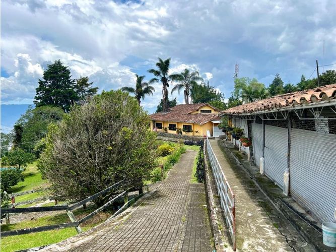 Finca en venta en El Picacho, Medellín, 462 m² · foto 12 de 24