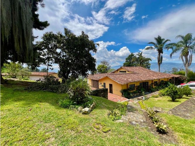 Finca en venta en El Picacho, Medellín, 462 m² · foto 18 de 24
