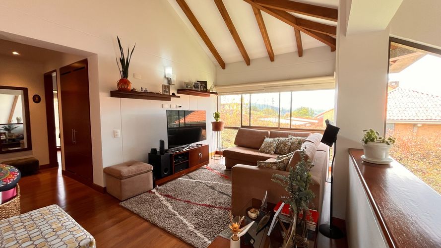 Casa en venta en Agrupación Macadamia, La Calera · foto 12 de 24