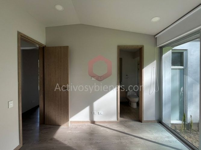 Finca en arriendo en El Carmen, El Retiro, 2800 m² · foto 6 de 20