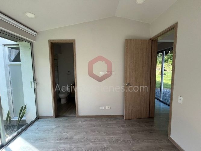 Finca en arriendo en El Carmen, El Retiro, 2800 m² · foto 7 de 20