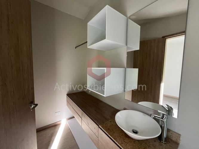 Finca en arriendo en El Carmen, El Retiro, 2800 m² · foto 9 de 20