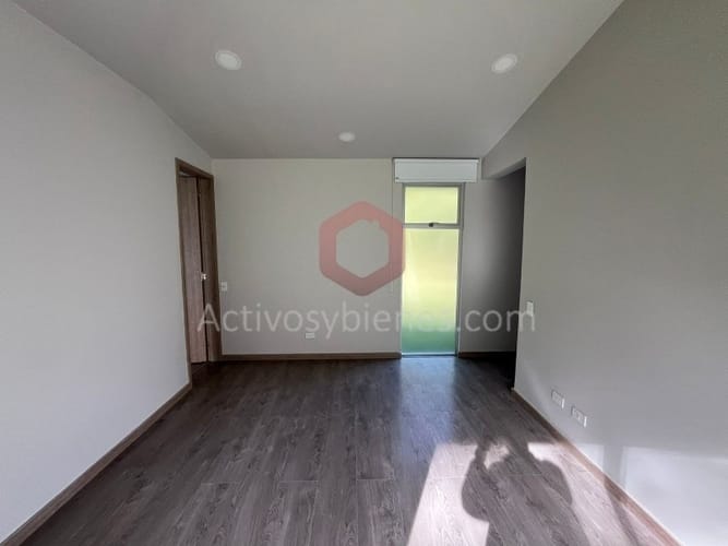 Finca en arriendo en El Carmen, El Retiro, 2800 m² · foto 13 de 20