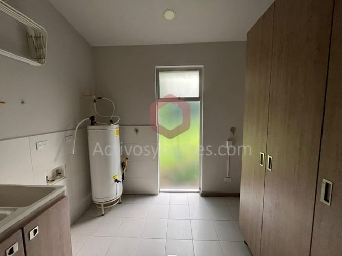Finca en arriendo en El Carmen, El Retiro, 2800 m² · foto 14 de 20