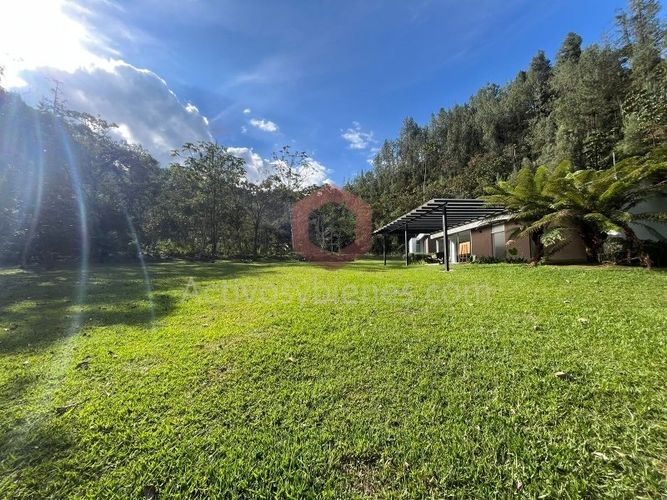 Finca en arriendo en El Carmen, El Retiro, 2800 m² · foto 19 de 20