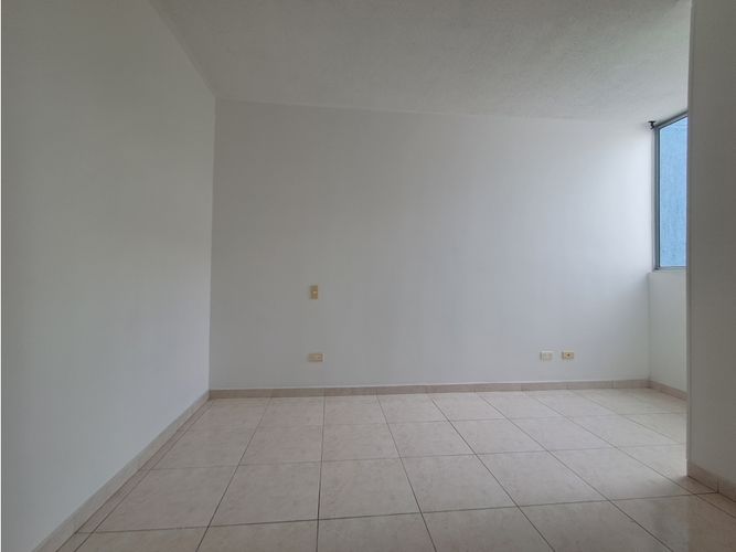 Apartamento de 3 alcobas en venta en Cedro, Girón, 56 m² · foto 8 de 14
