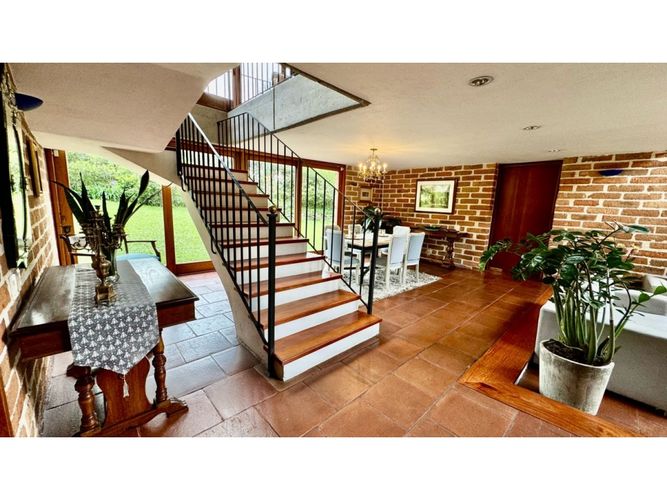 Casa de 3 alcobas en venta en El Poblado, Medellín, 330 m² · foto 19 de 24