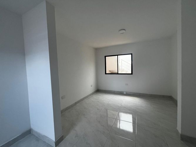 Oficina en arriendo en San Nicolas, Cali, 130 m² · foto 2 de 23