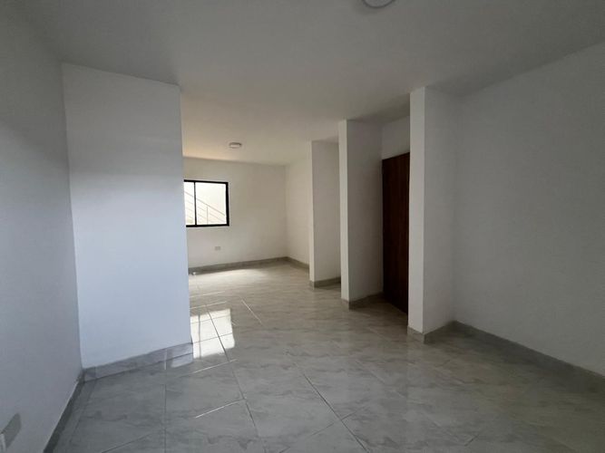Oficina en arriendo en San Nicolas, Cali, 130 m² · foto 10 de 23