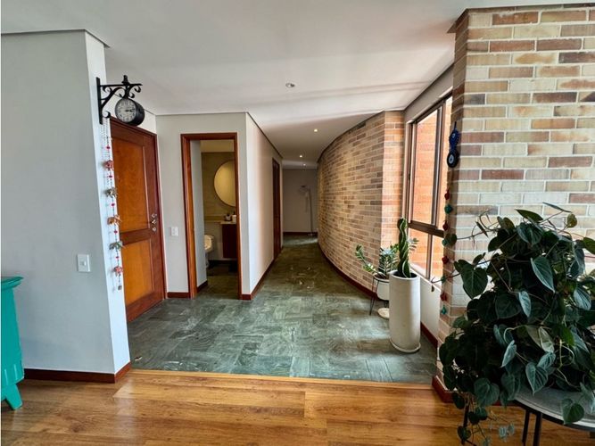 Apartamento de 3 alcobas en venta en La Calera, Medellín, 172 m² · foto 12 de 24