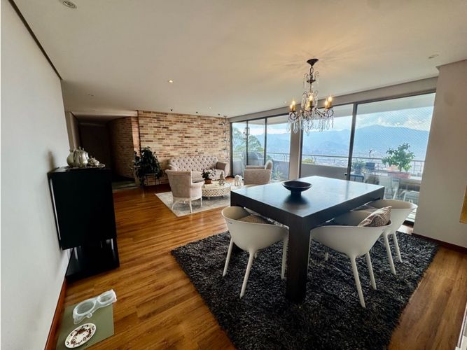 Apartamento de 3 alcobas en venta en La Calera, Medellín, 172 m² · foto 19 de 24