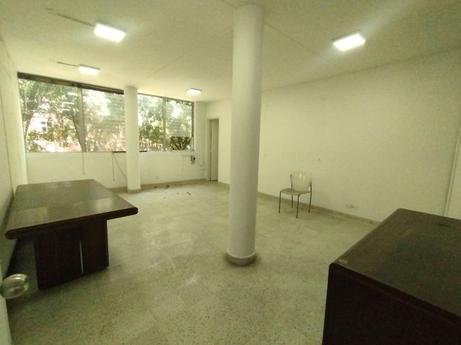 Bodega en arriendo en San Jose Obrero, Bello, 1707 m² · foto 11 de 20