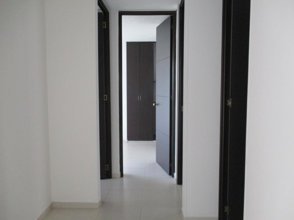 Apartamento en venta en Rio Frio, Floridablanca · foto 7 de 18