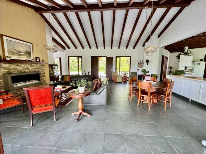 Casa de 4 alcobas en venta en Santa Elena, El Retiro, 283 m² · foto 19 de 24
