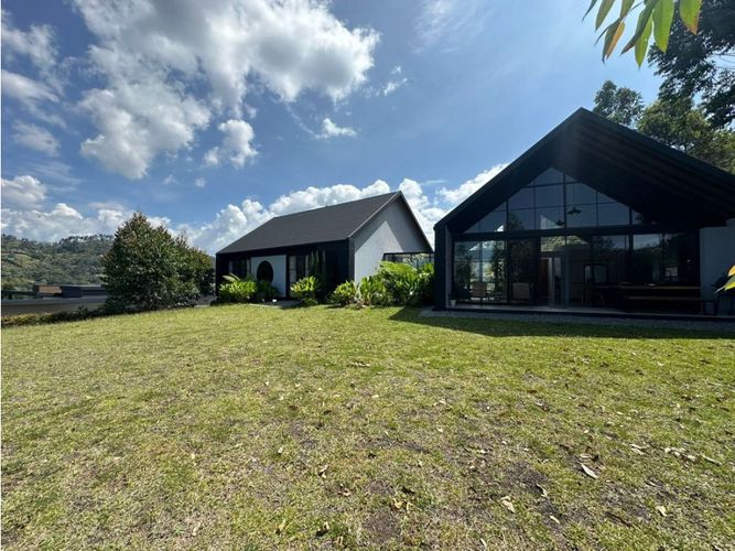 Casa de 3 alcobas en venta en Don Diego, El Retiro, 278 m² · foto 21 de 24