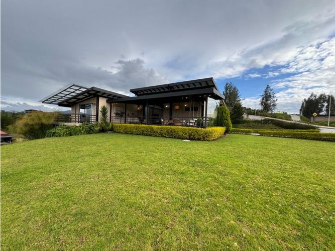 Casa de 2 alcobas en venta en Pantanillo, El Retiro, 234 m² · foto 3 de 24