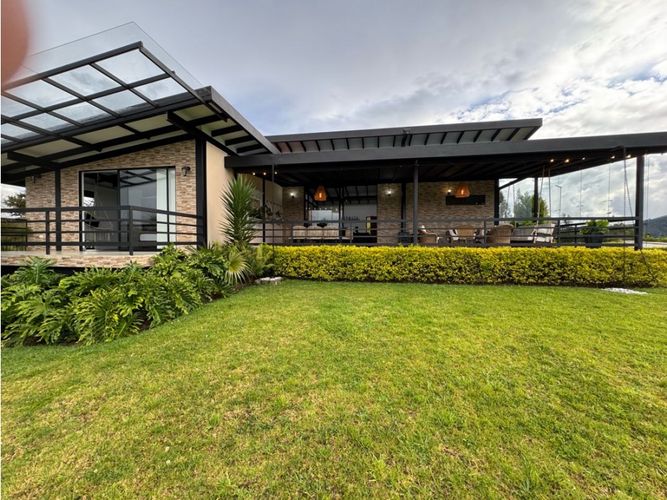 Casa de 2 alcobas en venta en Pantanillo, El Retiro, 234 m² · foto 6 de 24