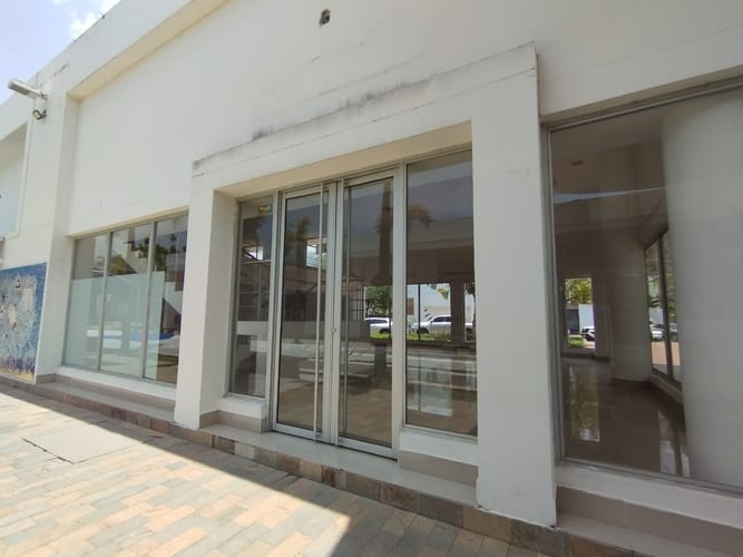 Local en arriendo en La Boquilla, Cartagena, 240 m² · foto 2 de 8