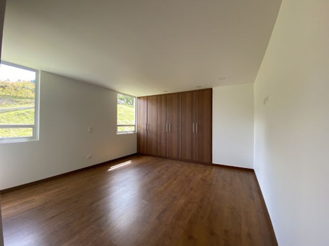 Casa de 4 alcobas en venta en Mercenario, Sopó, 270 m² · foto 12 de 24
