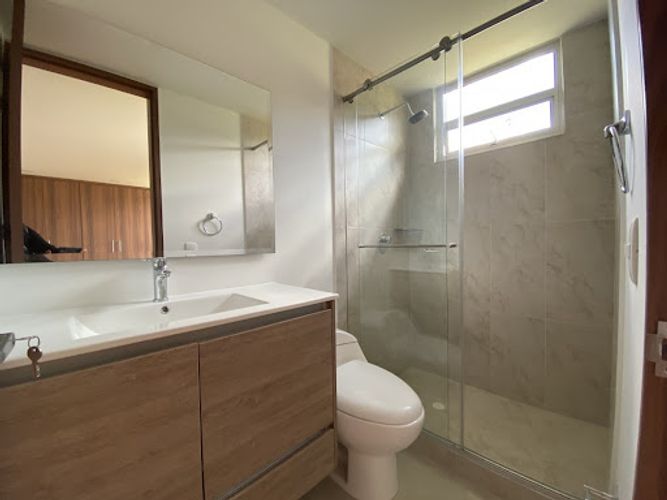 Casa de 4 alcobas en venta en Mercenario, Sopó, 270 m² · foto 13 de 24