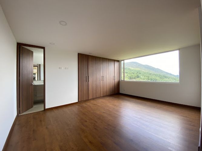 Casa de 4 alcobas en venta en Mercenario, Sopó, 270 m² · foto 14 de 24