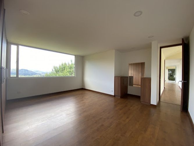 Casa de 4 alcobas en venta en Mercenario, Sopó, 270 m² · foto 17 de 24