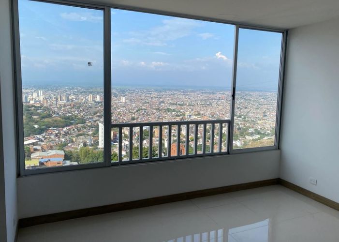 Apartamento de 4 alcobas en venta en Bellavista, Cali, 136 m² · foto 6 de 16