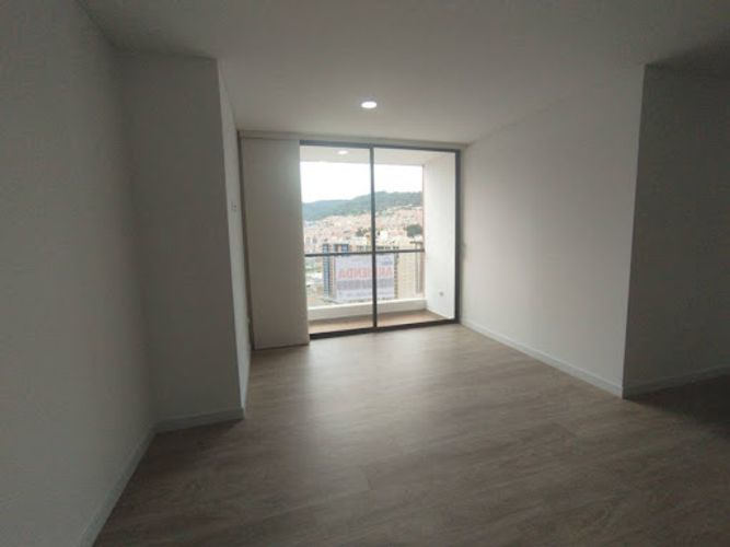 Apartamento de 3 alcobas en arriendo en San Jose De Usaquen, Bogotá, 80 m² · foto 5 de 20