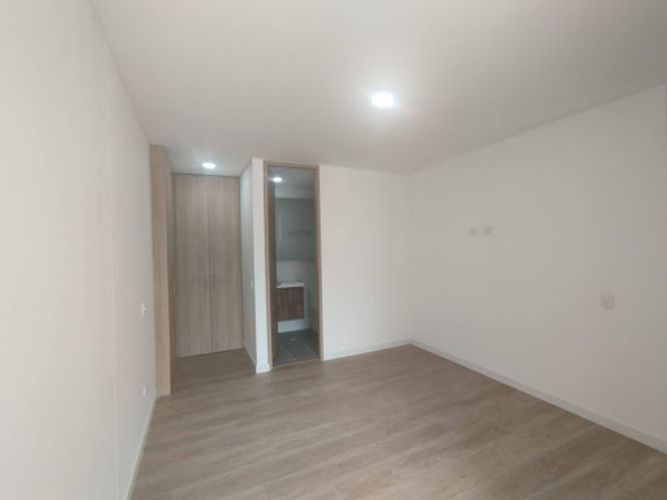Apartamento de 3 alcobas en arriendo en San Jose De Usaquen, Bogotá, 80 m² · foto 8 de 20
