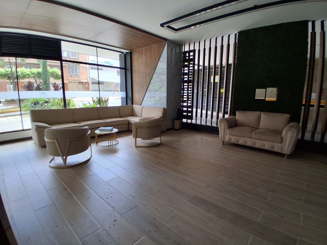 Apartamento de 3 alcobas en venta en La Aurora, Bucaramanga, 88 m² · foto 2 de 19