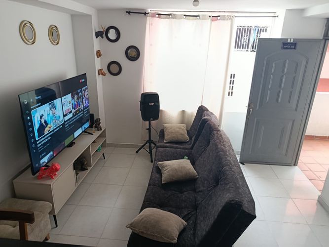 Apartamento de 3 alcobas en venta en San Antonio Del Carrizal, Girón, 53 m² · foto 5 de 12