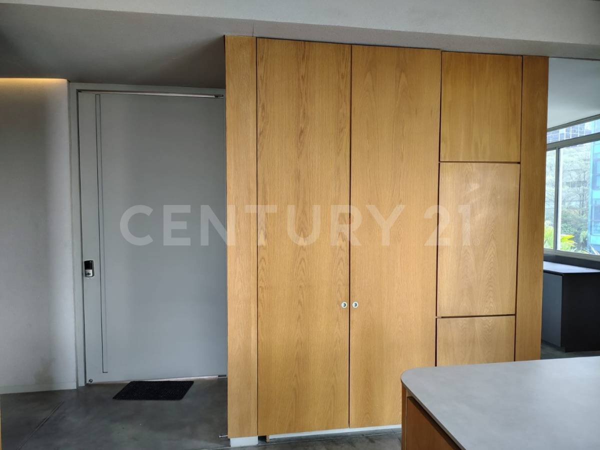Apartamento en arriendo en El Poblado, Medellín · foto 4 de 19
