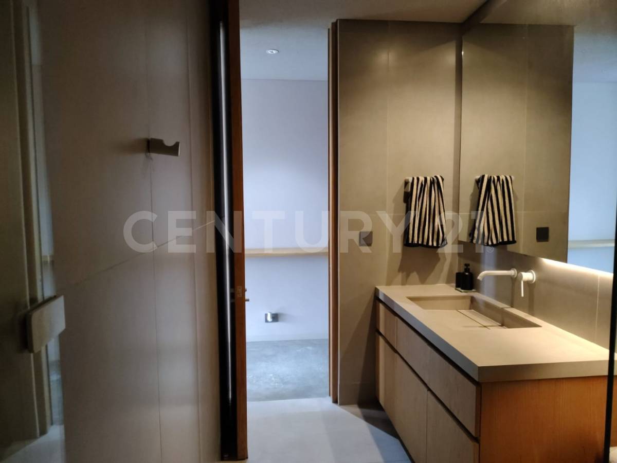 Apartamento en arriendo en El Poblado, Medellín · foto 11 de 19