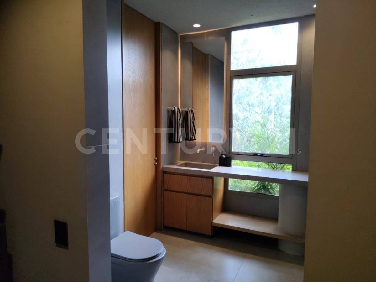 Apartamento en arriendo en El Poblado, Medellín · foto 17 de 19