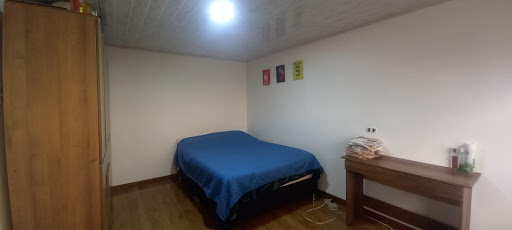 Casa en venta en Quinta Paredes, Bogotá · foto 12 de 24