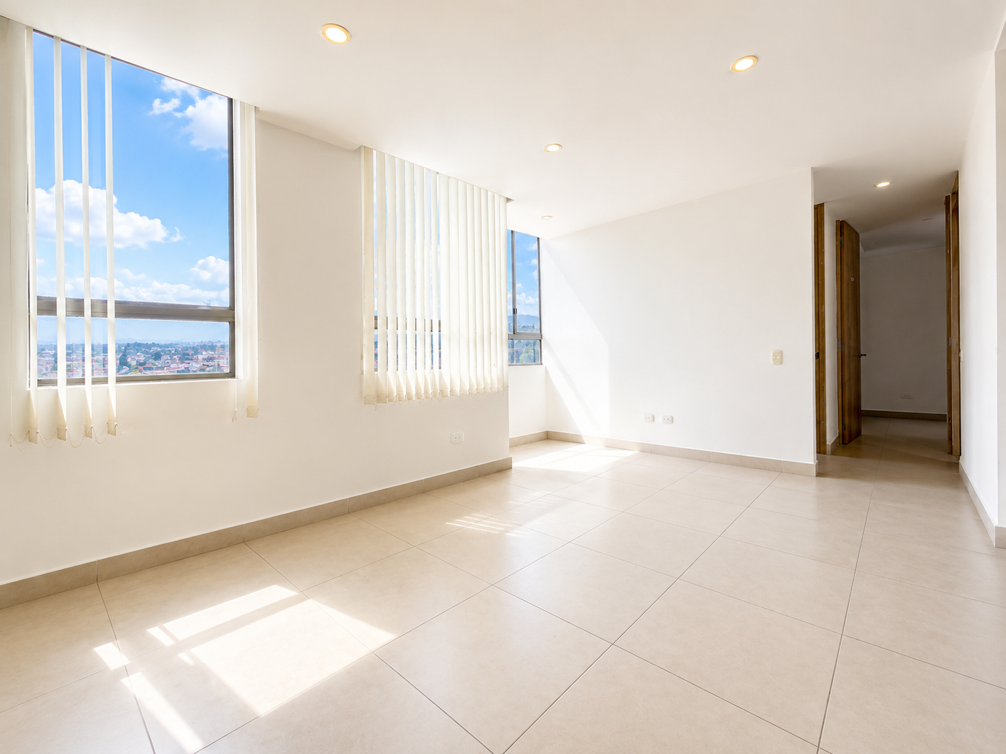 Apartamento en venta en Cr Mapire Hd. Rosablanca, Villavicencio · foto 2 de 12