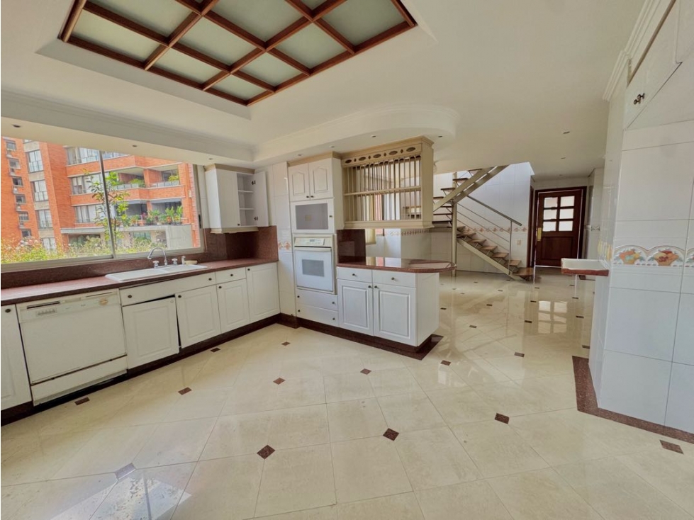 Apartamento en venta en El Poblado, Medellín · foto 21 de 24