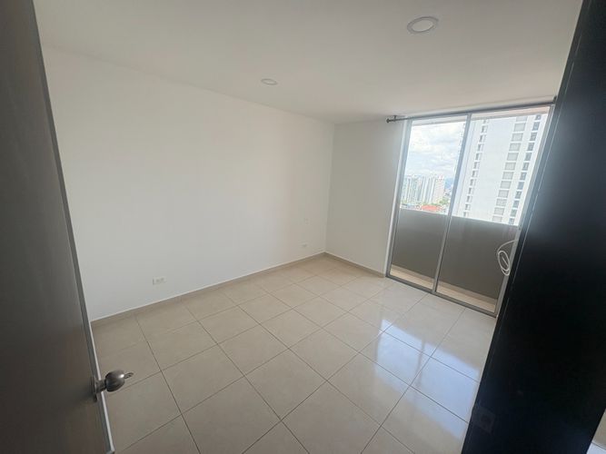 Apartamento de 3 alcobas en venta en San Francisco, Bucaramanga, 67 m² · foto 9 de 21